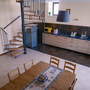 U Passiaturi Big House Appartement